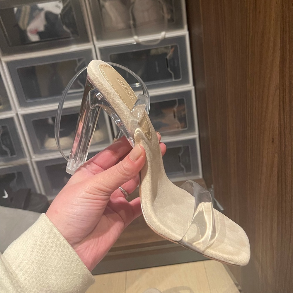 Sandal Heel with Clear Strap and Heel